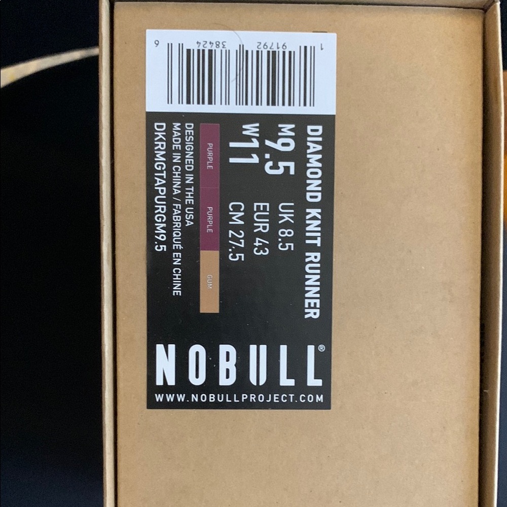 NOBULL WOMEN’S PURPLE Diamond Knit Runner. New in Box. Never worn-see pictures.